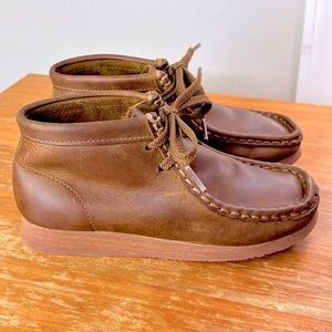 Clarks Kids Wallabee Boot Nubuck
